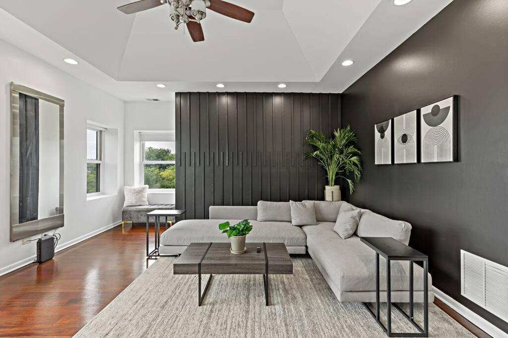 The Penthouse, Lux Stay Near Downtown, Uofc & Lake Chicago Eksteriør billede